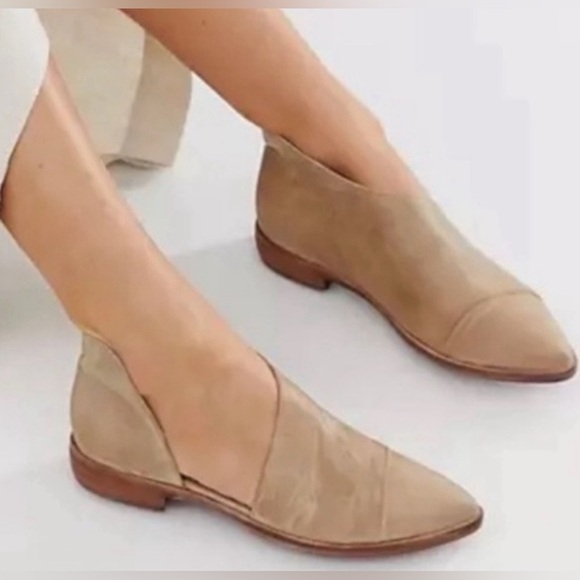 Free People Shoes - Free People Beige/Tan Suede Pointed-Toe Flats